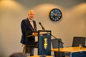20juni26-kl-JOS_8376_genErase